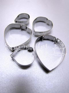 CLOSED PEONY PETAL CUTTERS ©