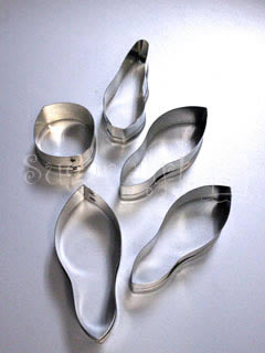 JAPANESE MAGNOLIA PETAL CUTTER
