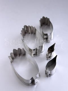 PINCUSHION PROTEA LEAF CUTTER SET