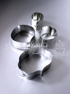 SILVER DOLLAR EUCALYPTUS CUTTERS ©