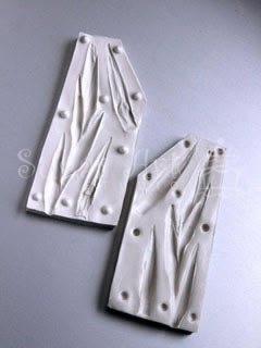 GLADIOLUS SPIKE MOLD ©