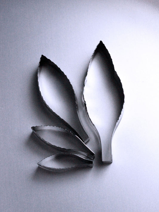 FOXGLOVE LEAF CUTTER  SET