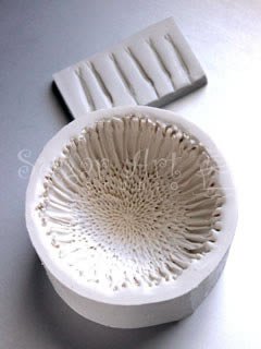 KING PROTEA CENTER MOLD AND STAMENS MOLD